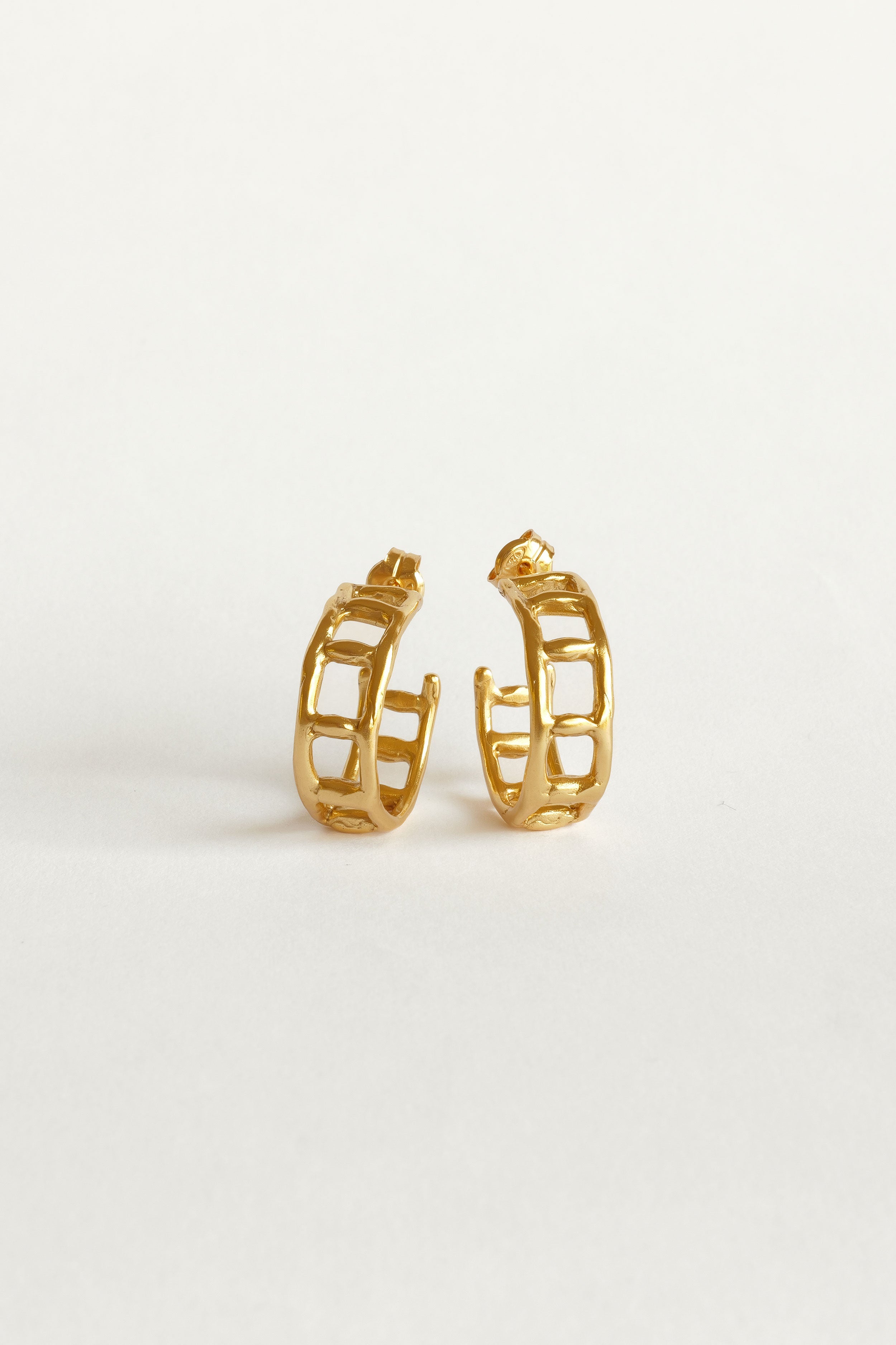 Orecchini - Animo Hoop Large Earrings - Giulia Barela Jewelry | Gioielli eleganti e particolari fatti in Italia