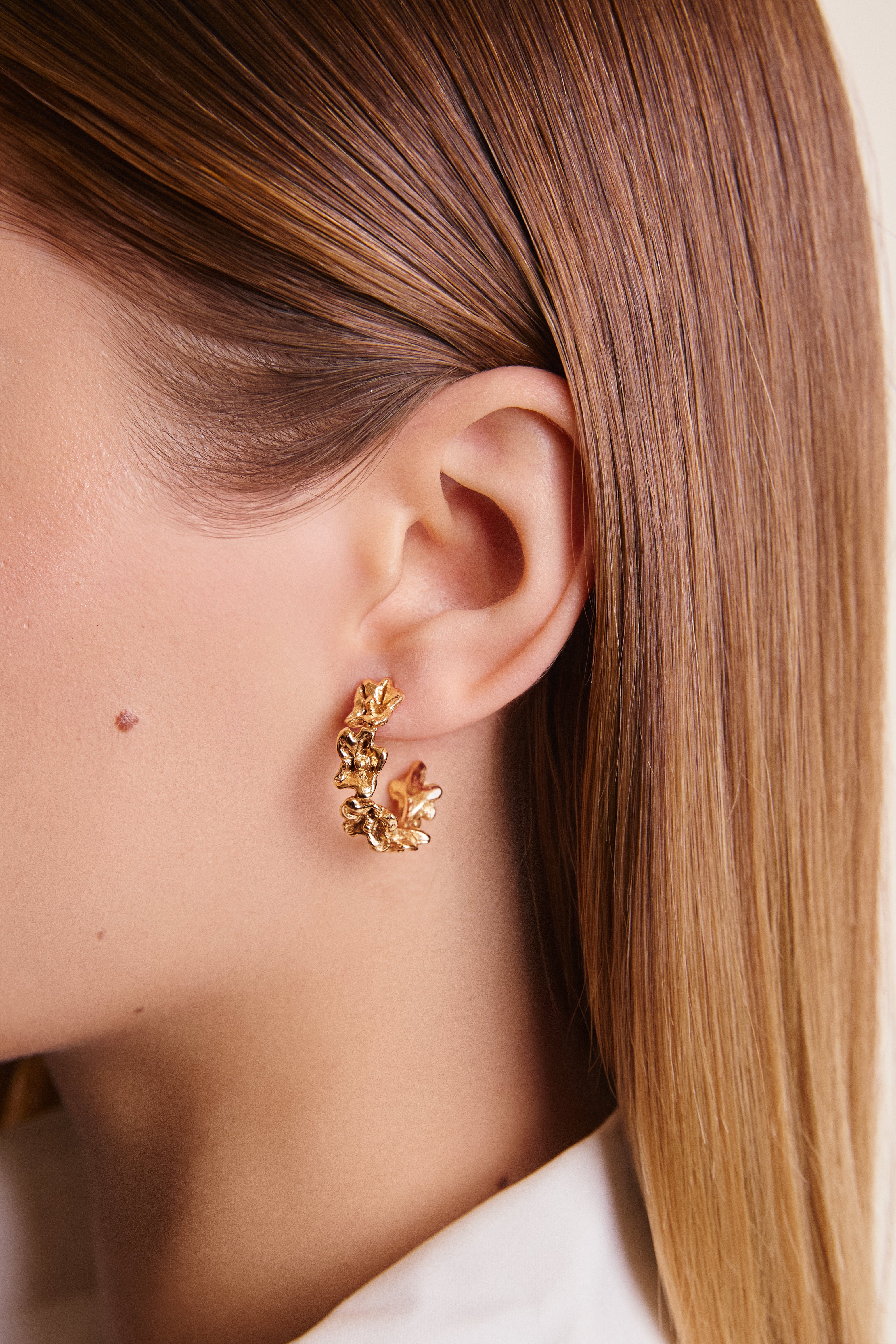 Poetica Hoop Small Earrings