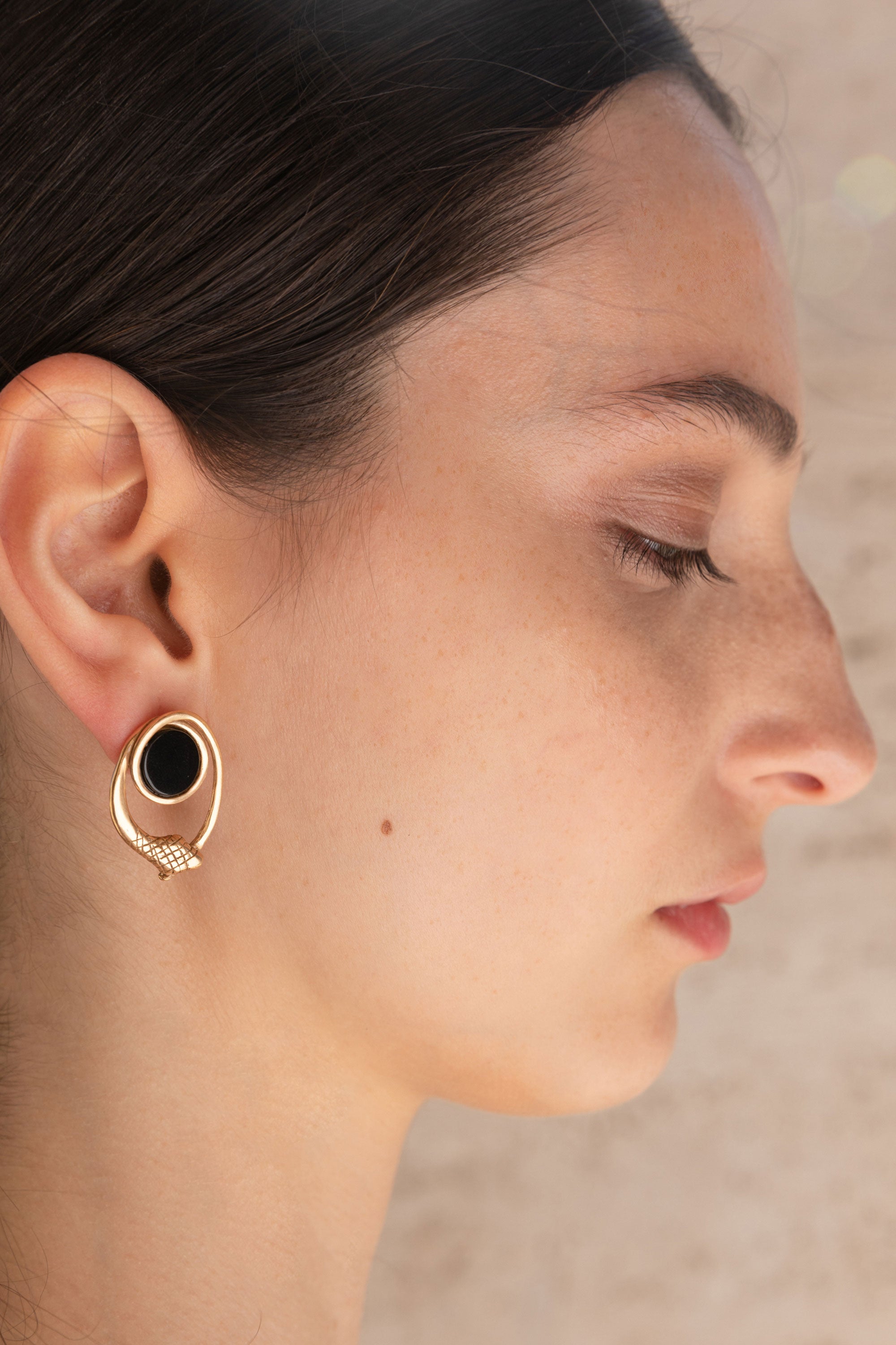 Orecchini - Infinity Earrings Onyx - Giulia Barela Jewelry | Gioielli eleganti e particolari fatti in Italia