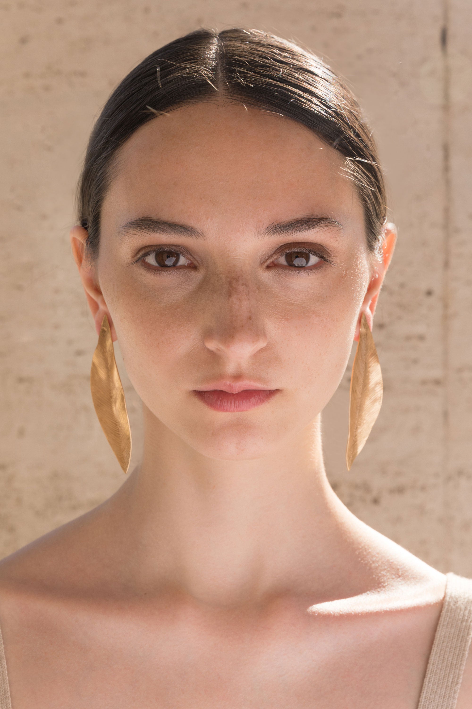 Orecchini - Leaves Big Earrings - Giulia Barela Jewelry | Gioielli eleganti e particolari fatti in Italia fagnani belve francesca foglia