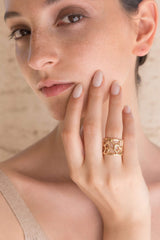delicate handmade ring by Giulia Barela Jewelry | Jewelry inspired by long-distance journeys of a fascinating land, Africa.
